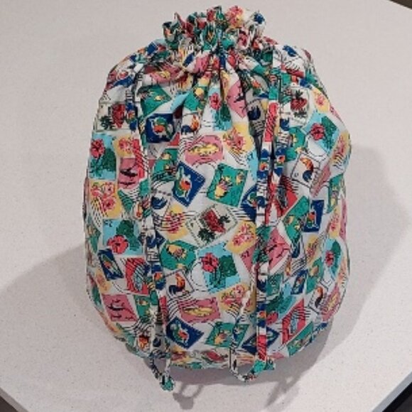 Vera Bradley Drawstring Bucket Bag in Retired Pattern "Cuban Stamps" - Picture 8 of 10